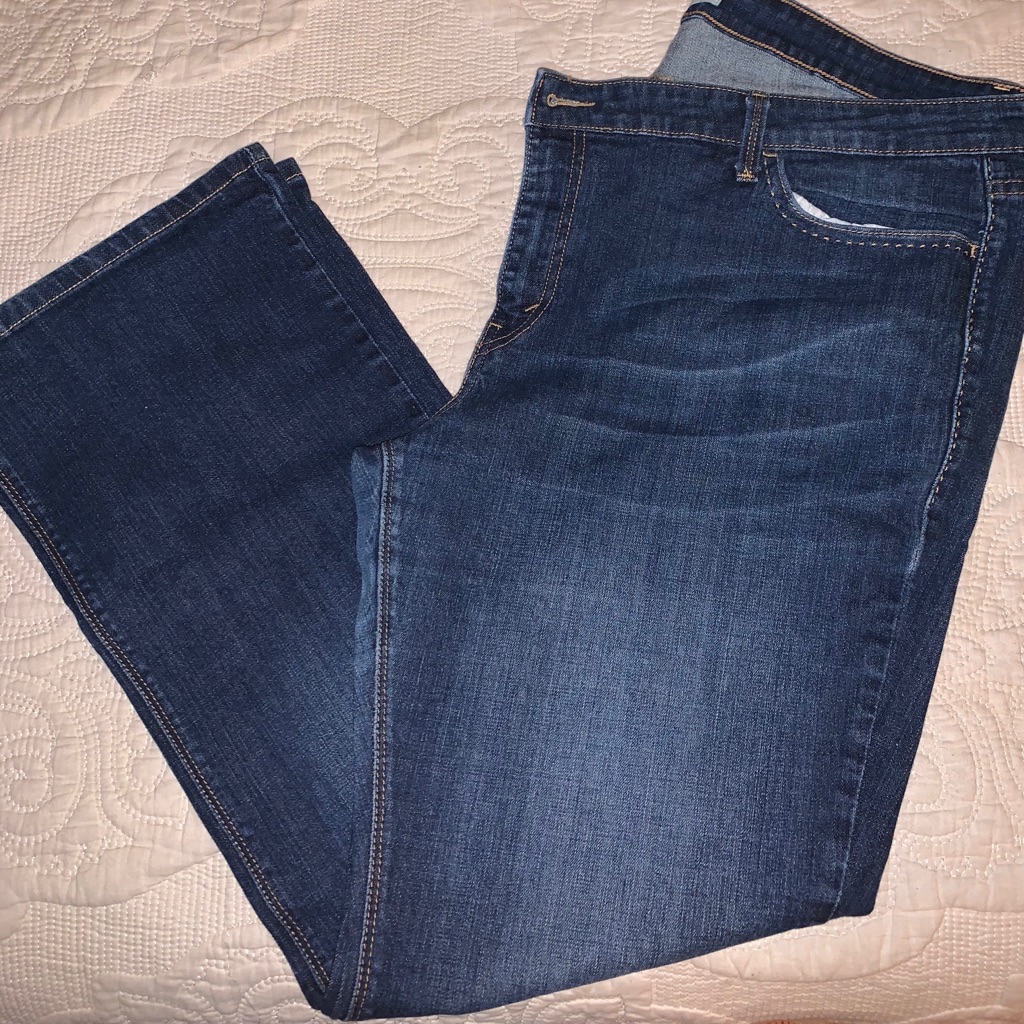 Boot Cut Levi&acirc;s 590